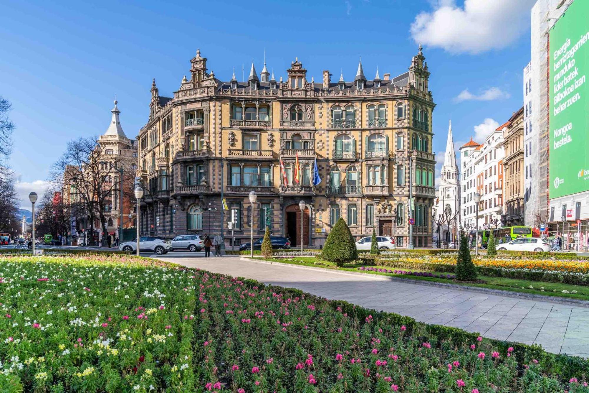 Limehome Bilbao Tristan De Leguizamon Kalea Exteriör bild