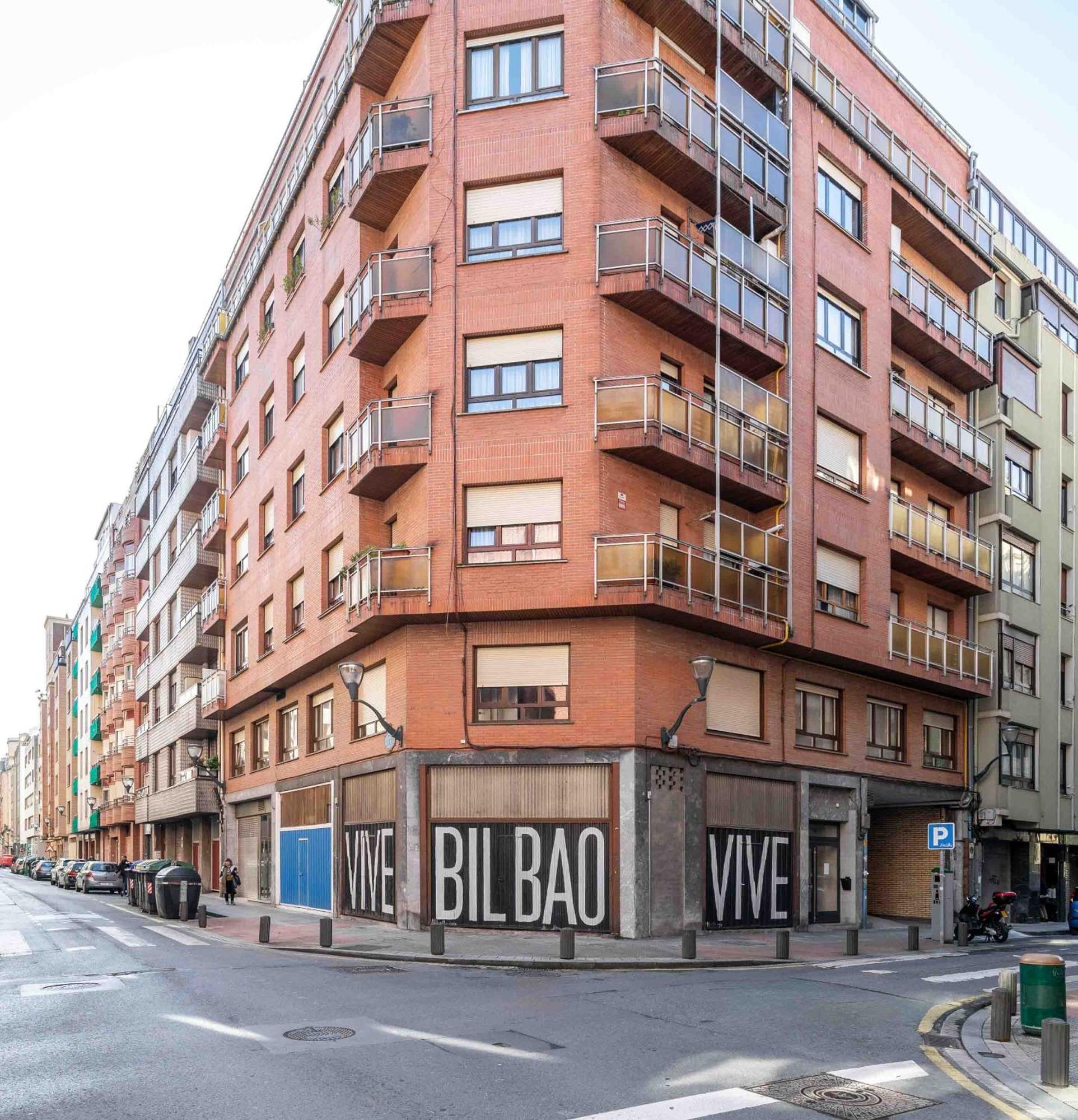 Limehome Bilbao Tristan De Leguizamon Kalea Exteriör bild